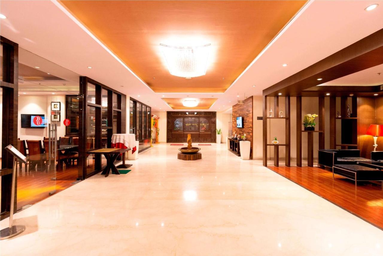 Hotel Ramada Neemrana Exterior foto